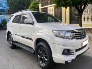Xe Toyota Fortuner TRD Sportivo 4x2 AT 2016